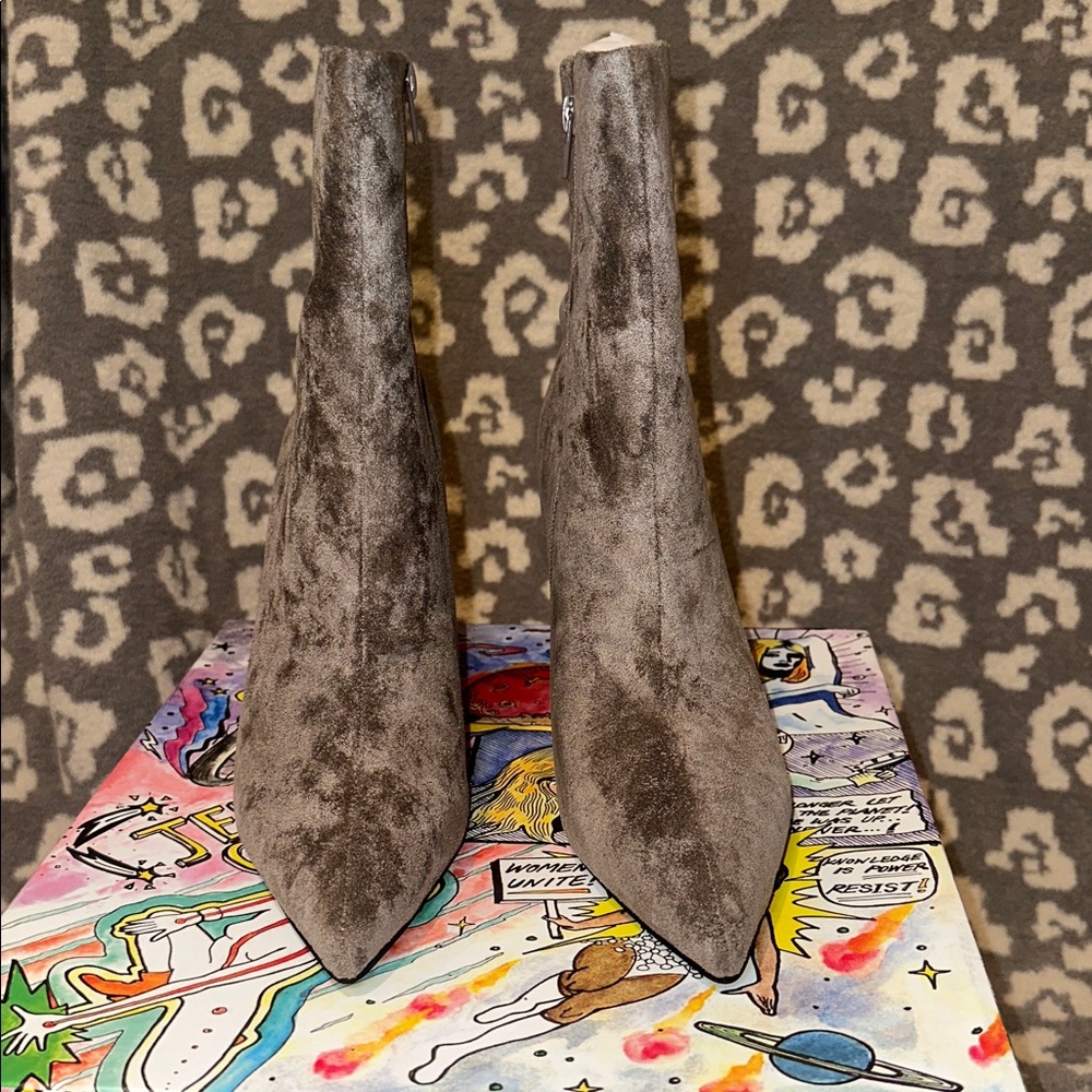 Jeffrey Campbell Lustful In Taupe Suede/Clear Boots ๐ ๐ New & Never Worn ๐ ๐
